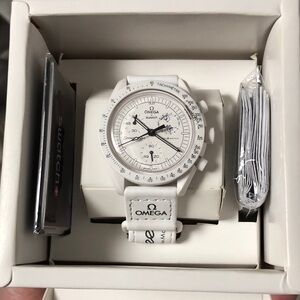 Swatch x Omega Moonswatch Mission To Moonphase Snoopy